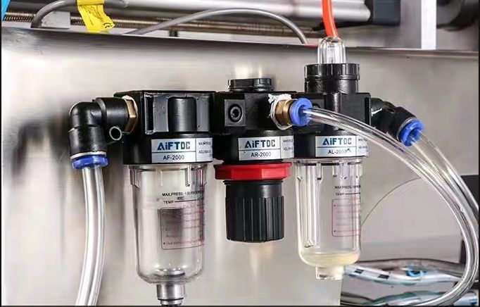 Фабричная прямая низкая стоимость на заказ высокое качество пневматическая кремовая машина для наполнения пуфом с одной головой наполнитель пасты G1WG-300