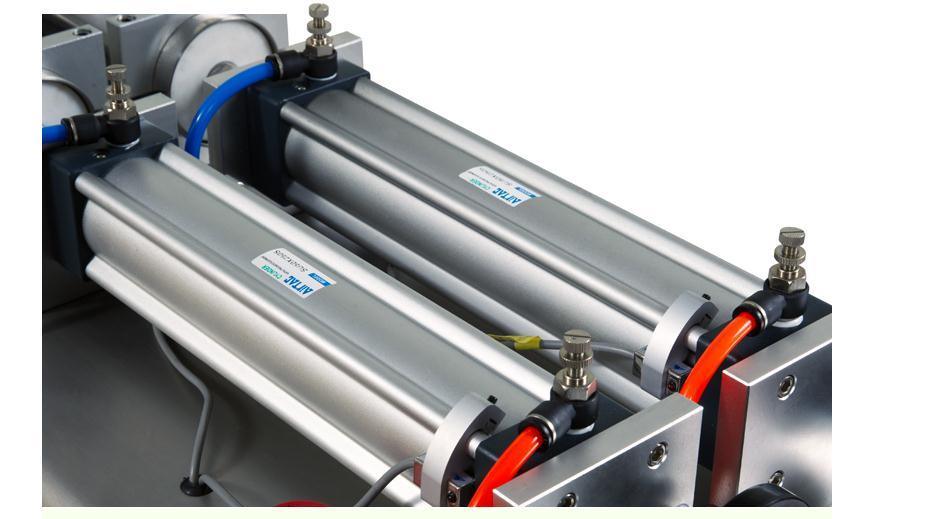 Двухголовочная машина для наполнения и укупорки капель для глаз/Dtgnx-iii Двухголовочная машина для наполнения и укупорки капель для глаз (манипуляторный тип)